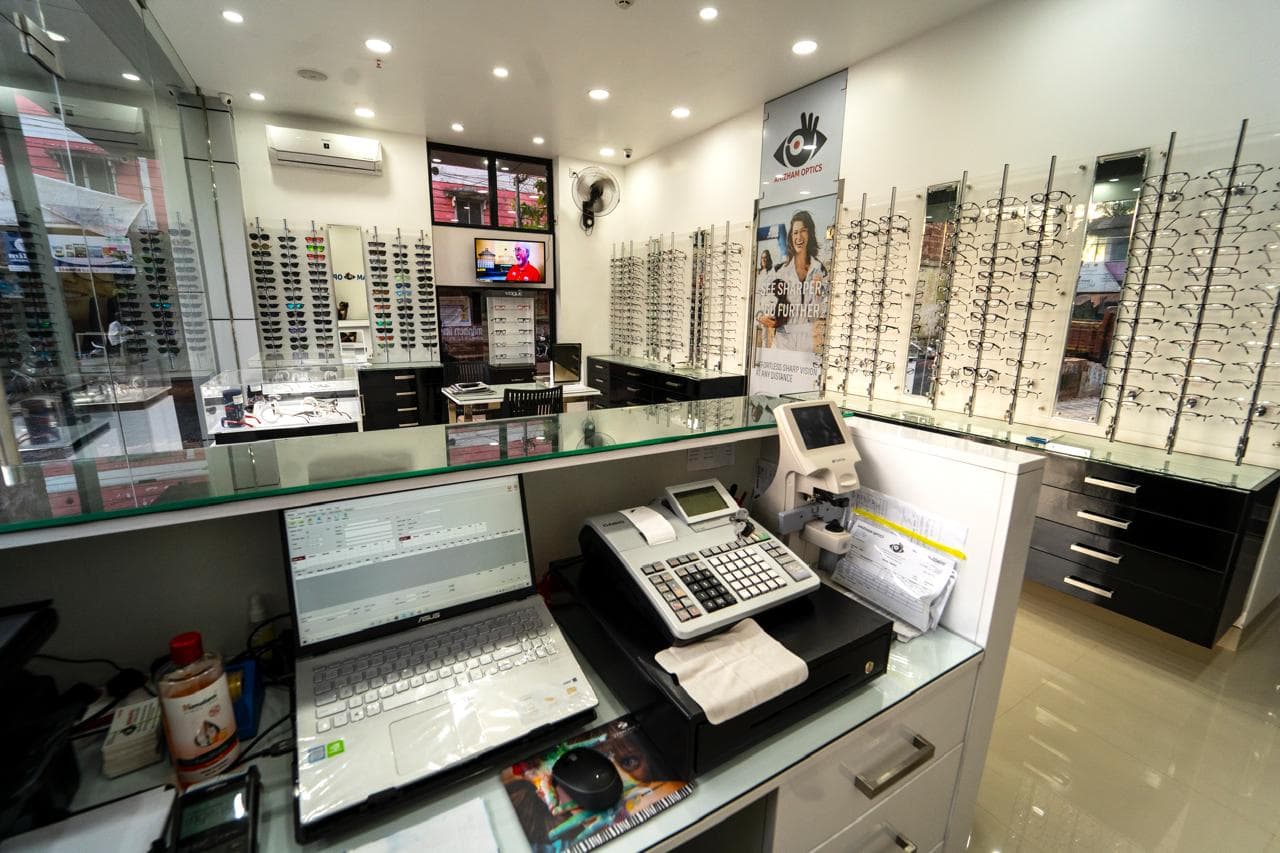 Anizham Optics Gallery Image